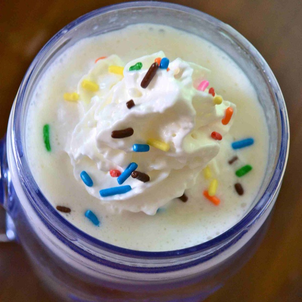 Zaxby Birthday Cake Milkshake